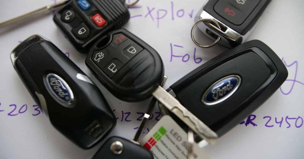 How do I start my Ford Focus with a dead key fob